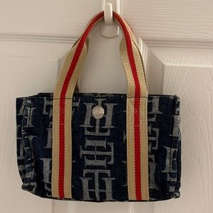 Like new Tommy Hilfiger small denim bag. Used just a few times.